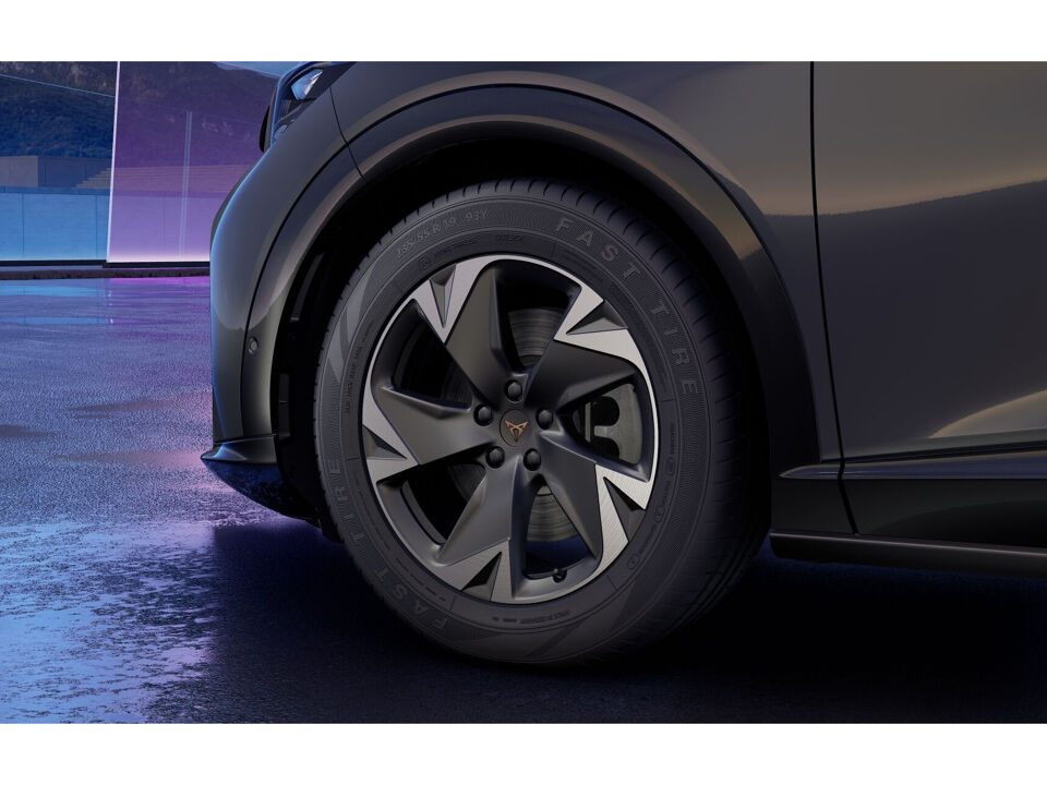CUPRA Tavascan Business