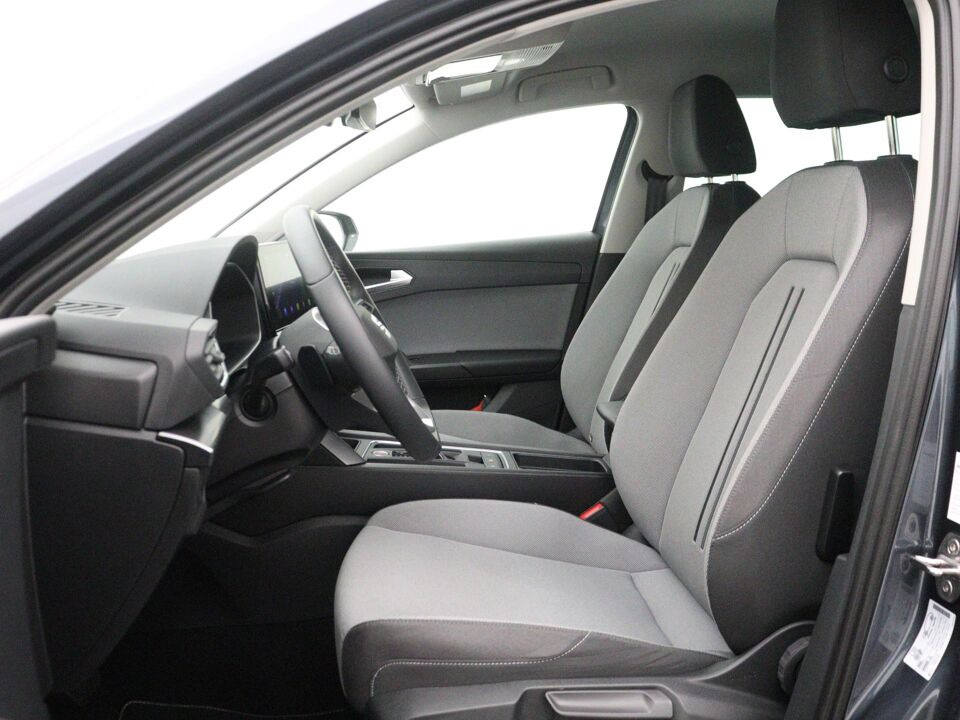 SEAT Leon Sportstourer 1.0 eTSI Business Intense