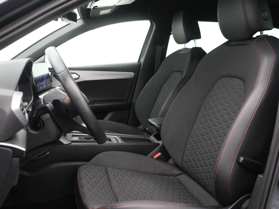 SEAT Leon Sportstourer 1.0 eTSI FR Business