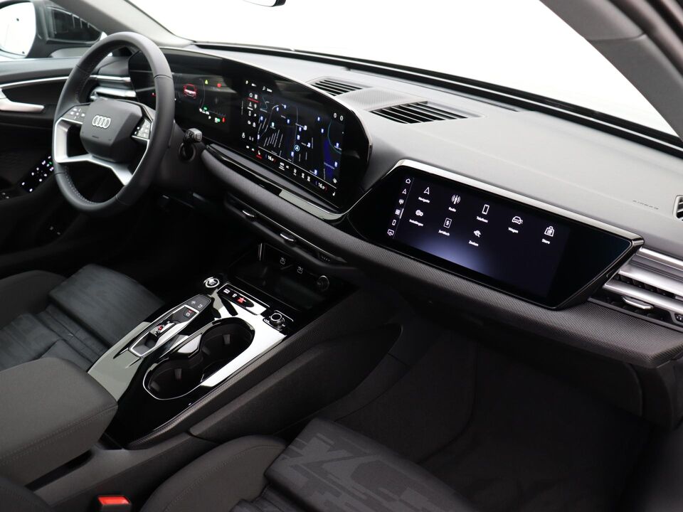 Audi A5 Avant e-hybrid Advanced edition 2.0 TFSI e 220 kW / 299 PK