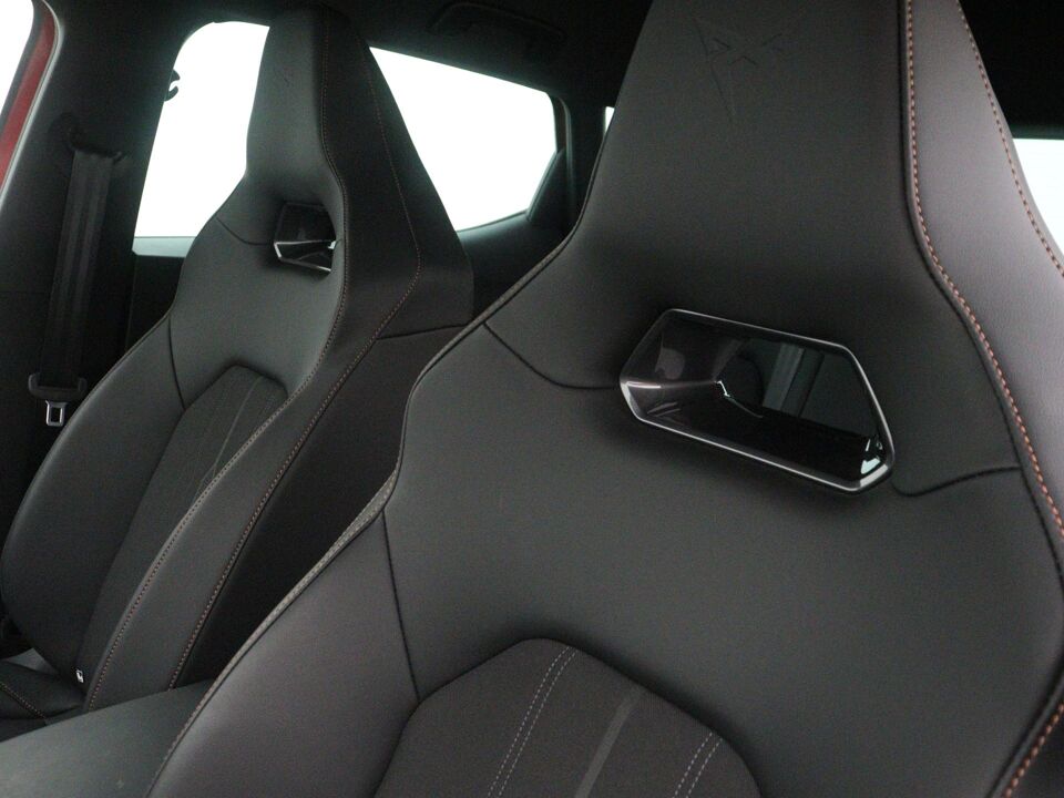 CUPRA Leon 1.4 e-Hybrid Business