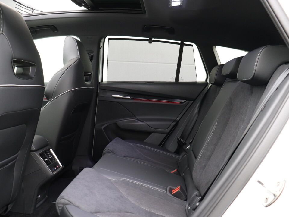 Škoda Enyaq Sportline 210 kW / 286 PK
