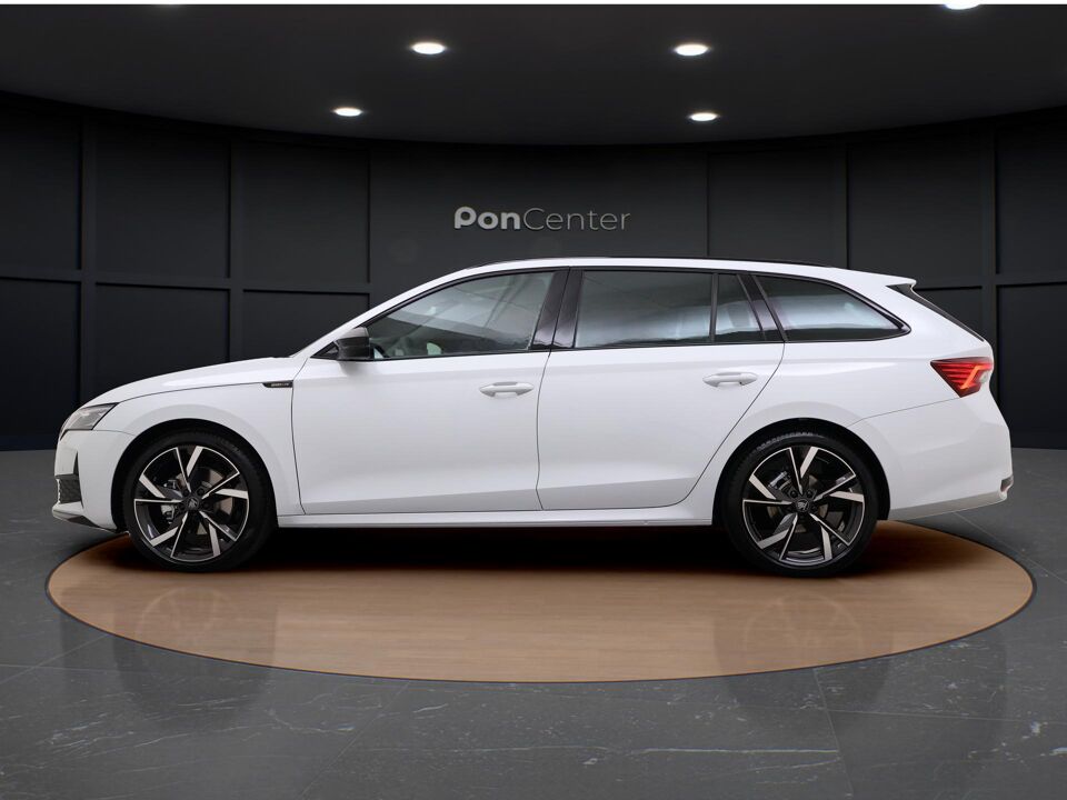 Škoda Octavia Combi Sportline Business 1.5 TSI m-HEV 110 kW / 150 PK