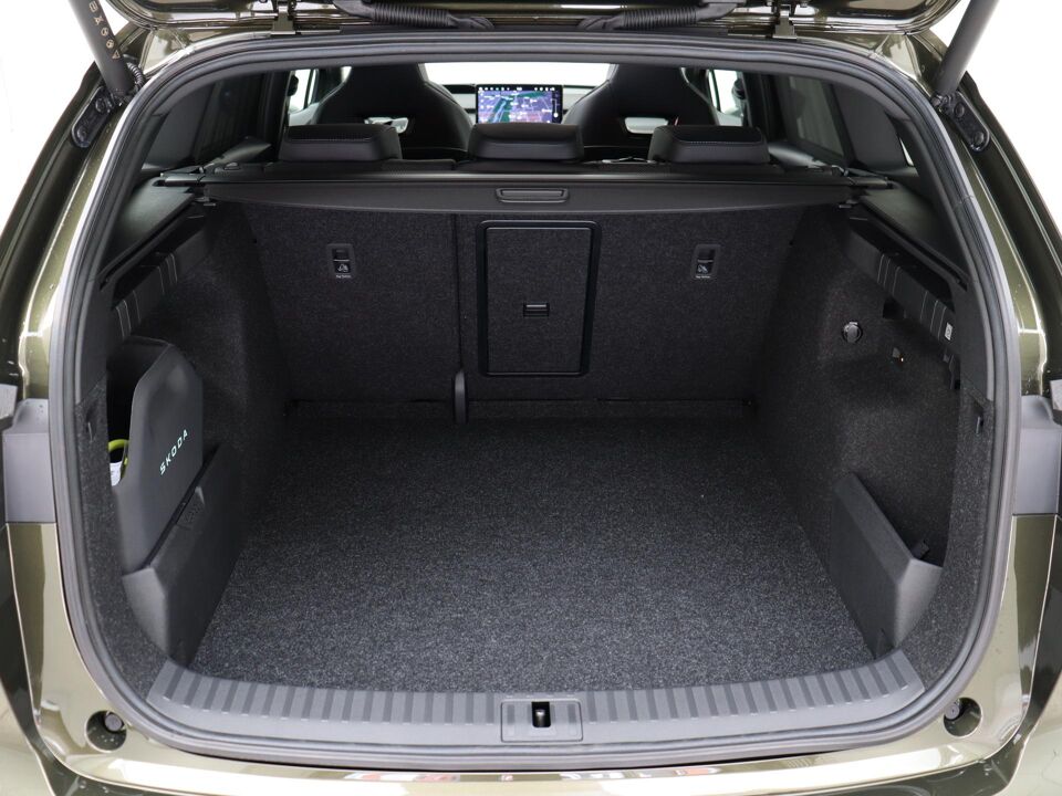 Škoda Enyaq Sportline 210 kW / 286 PK