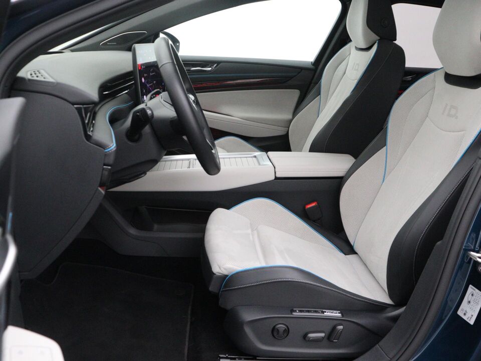 Volkswagen ID.7 Pro Business 77 kWh