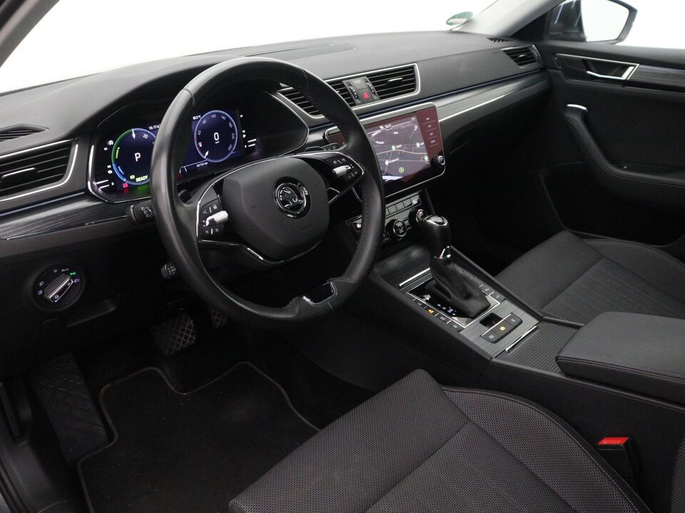Škoda Superb Combi 1.4 TSI iV Business Edition Plus