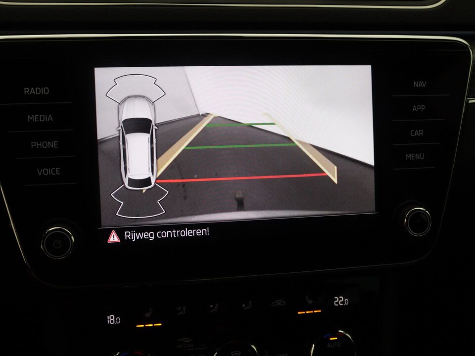 Škoda Superb Combi 1.4 TSI iV Business Edition Plus