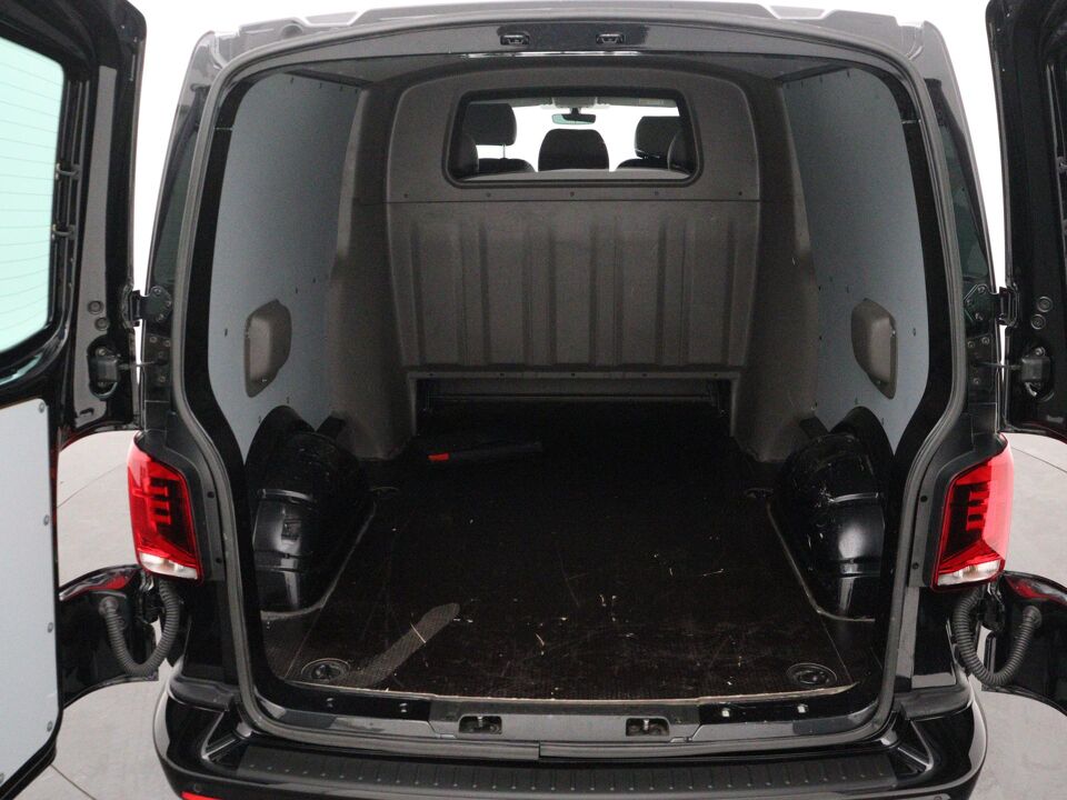 VW-Bedrijfswagens Transporter 2.0 TDI 200 PK DSG L2H1 31 DC 4Motion