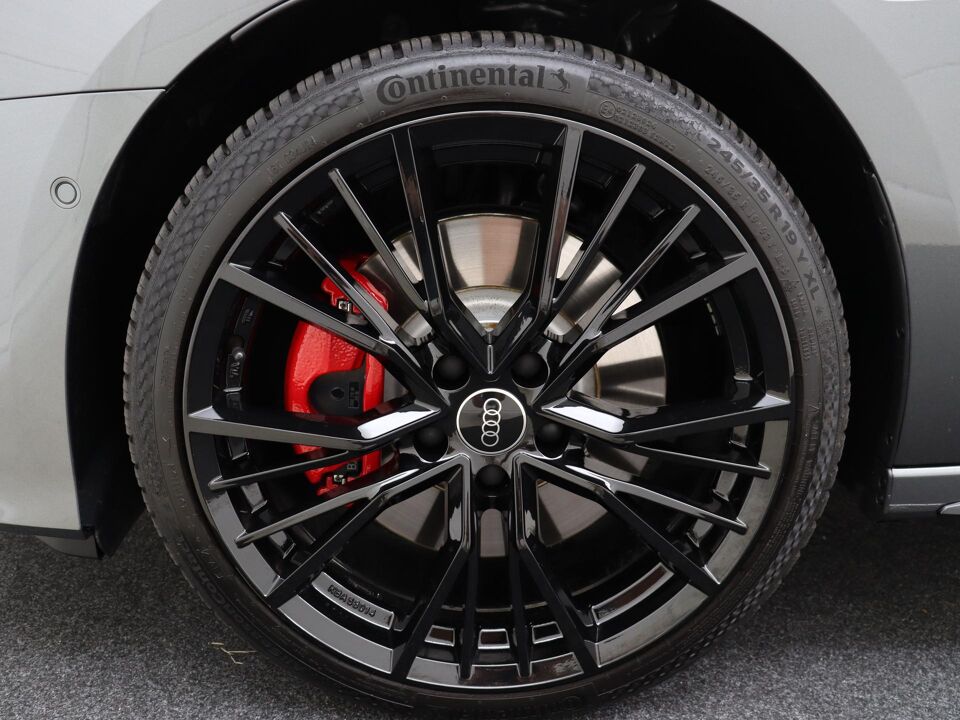 Audi A3 Sportback 45 TFSI e 272 PK S Edition Competition