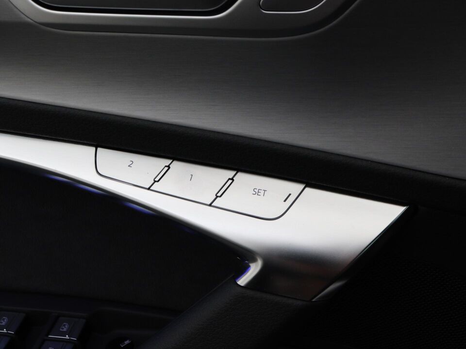 Audi A6 Avant 50 TFSI e quattro S edition Competition