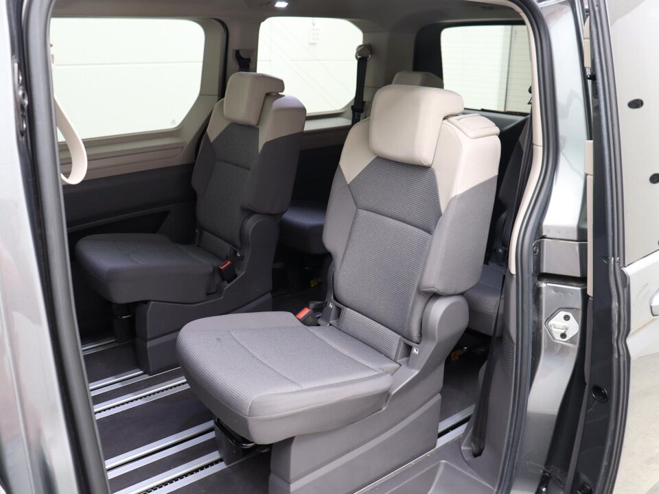 Volkswagen Multivan 1.4 eHybrid 218PK L1H1 Life