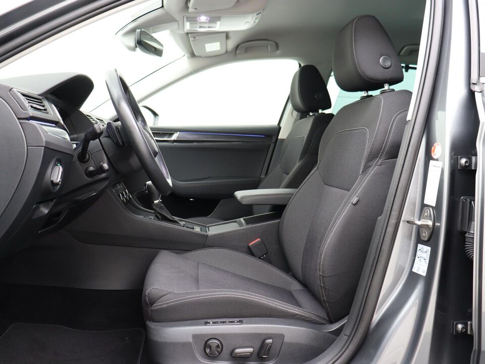 Škoda Superb Combi 1.4 TSI 218 PK iV Business Edition Plus