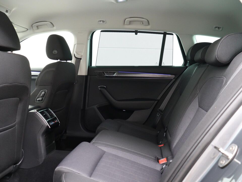 Škoda Superb Combi 1.4 TSI 218 PK iV Business Edition Plus