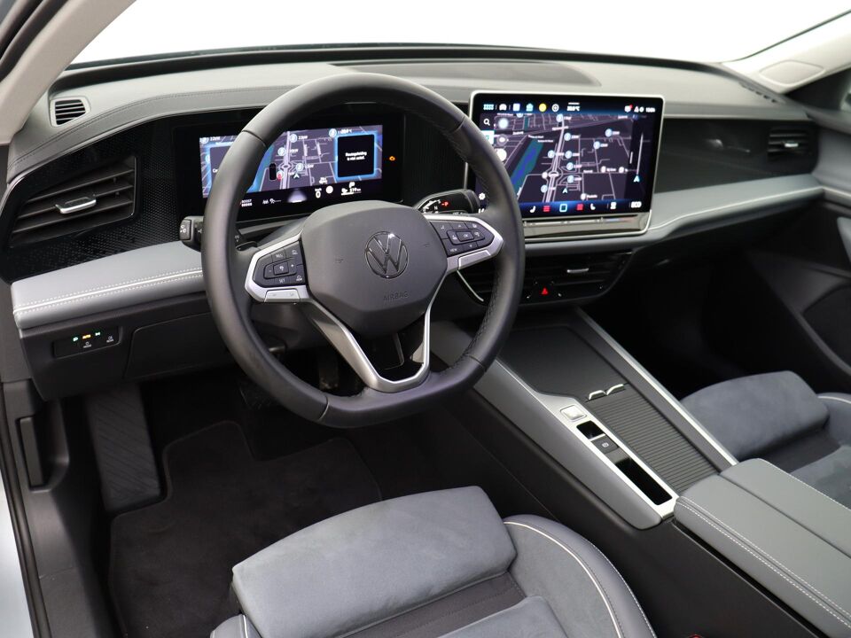 Volkswagen Passat Variant 1.5 eHybrid 204PK Business