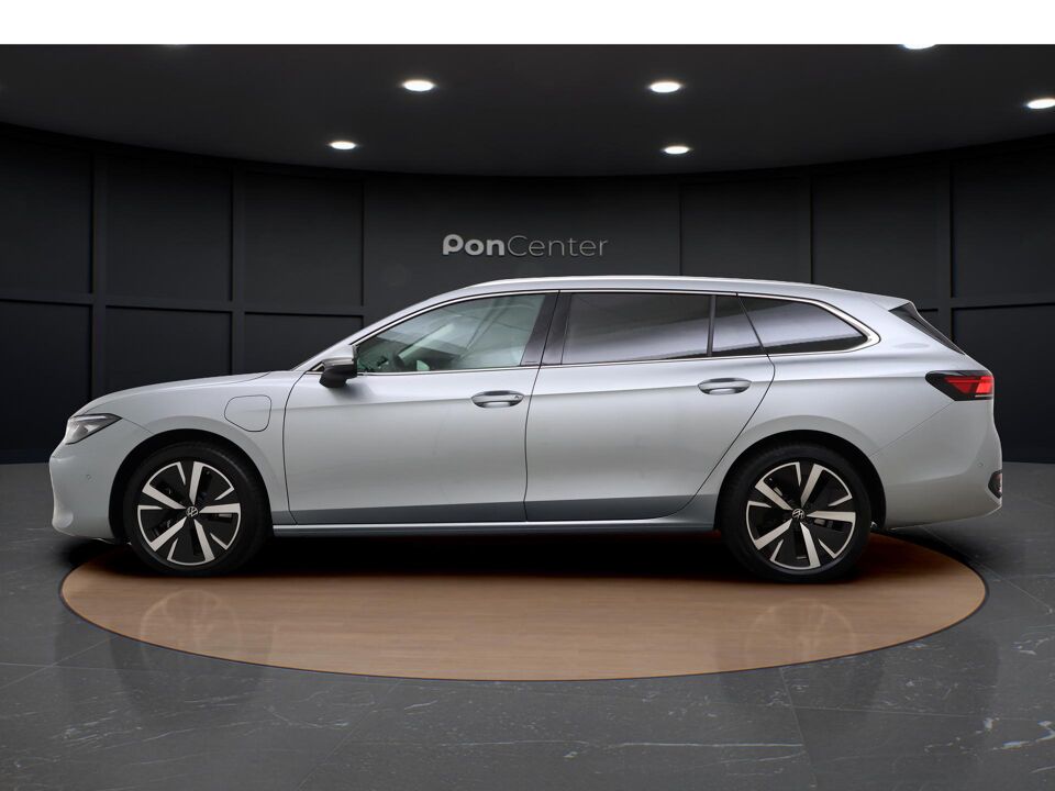 Volkswagen Passat Variant 1.5 eHybrid 204PK Business