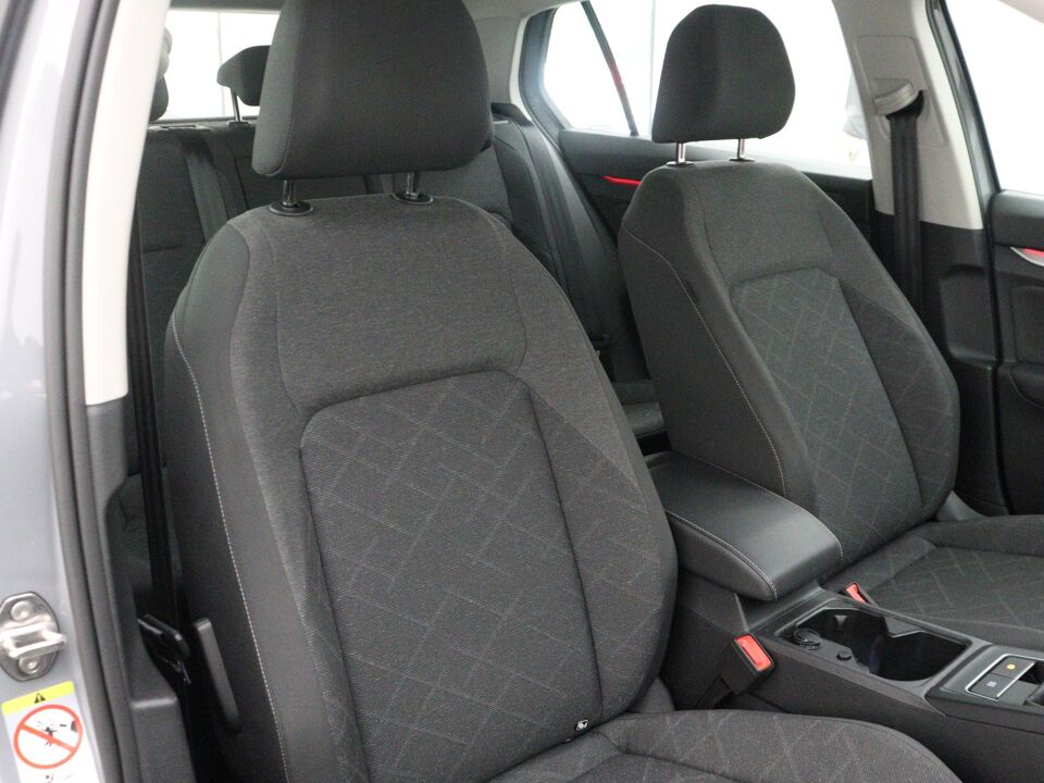 Volkswagen Golf 1.0 TSI Life