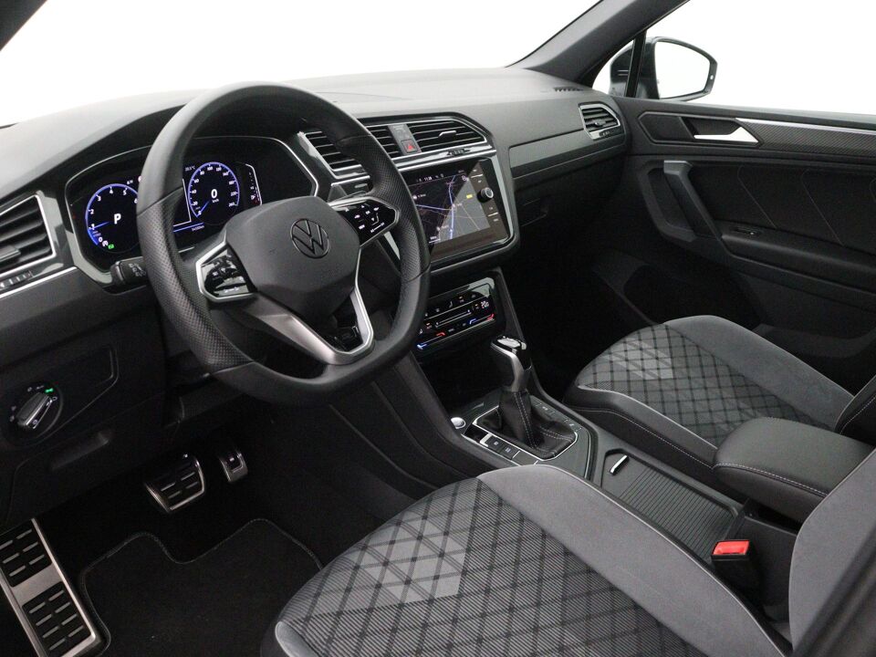 Volkswagen Tiguan 1.5 TSI R-Line Business+
