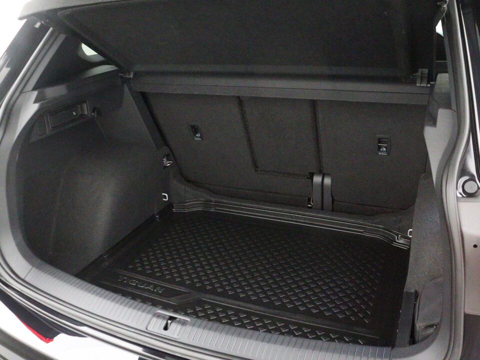 Volkswagen Tiguan 1.5 TSI R-Line Business+
