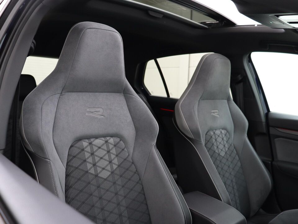 Volkswagen Golf 1.5 eTSI 150PK R-Line DSG
