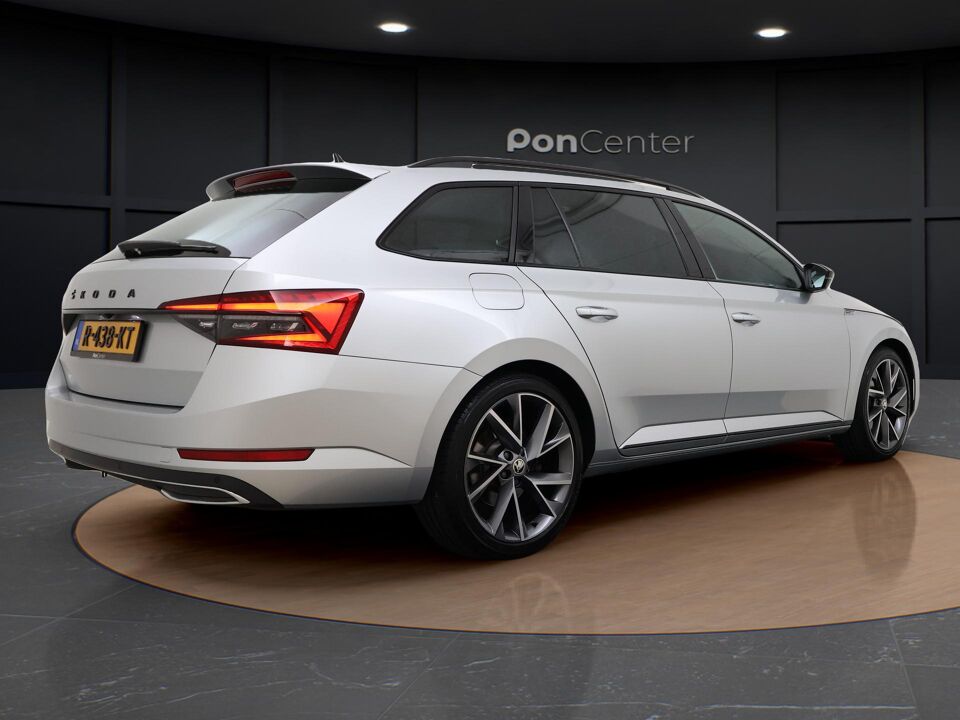 Škoda Superb Combi 1.5 TSI 150 PK DSG Sportline Business