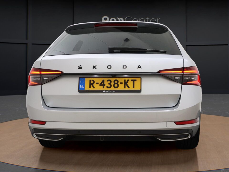 Škoda Superb Combi 1.5 TSI 150 PK DSG Sportline Business