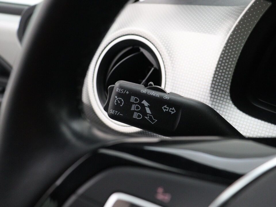Volkswagen up! 1.0 BMT high up!