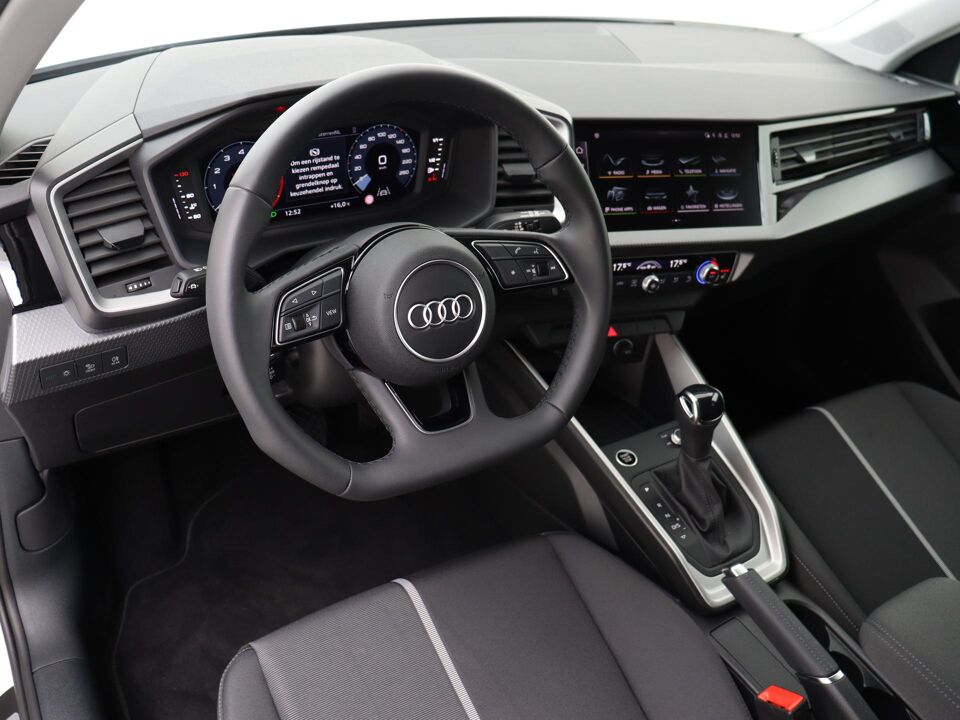 Audi A1 Sportback 25 TFSI S-Line