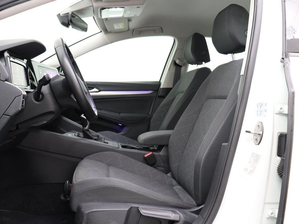 Volkswagen Golf 1.0 TSI 110 PK Life