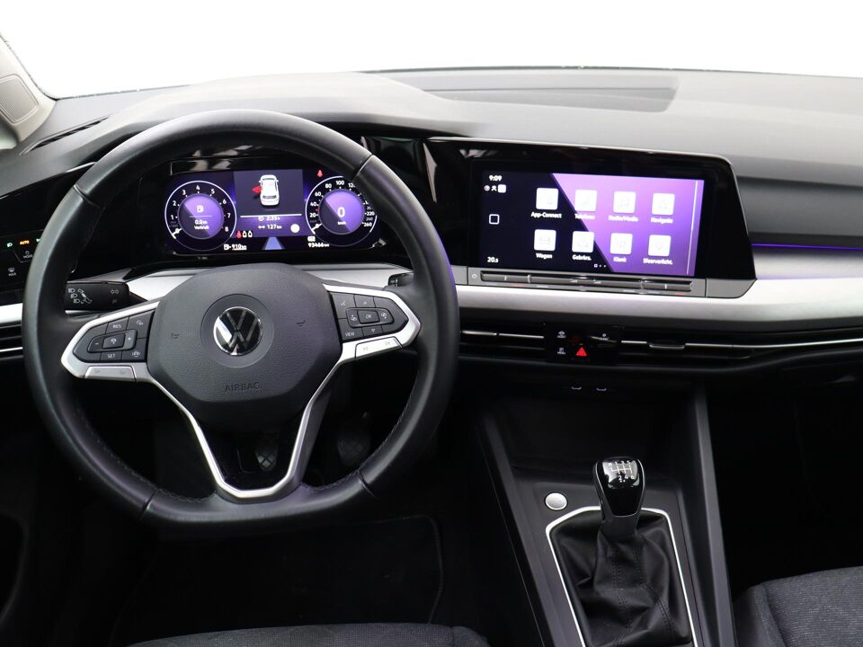 Volkswagen Golf 1.0 TSI 110 PK Life