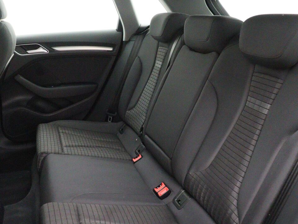 Audi A3 Sportback 40 TFSI e Advanced edition