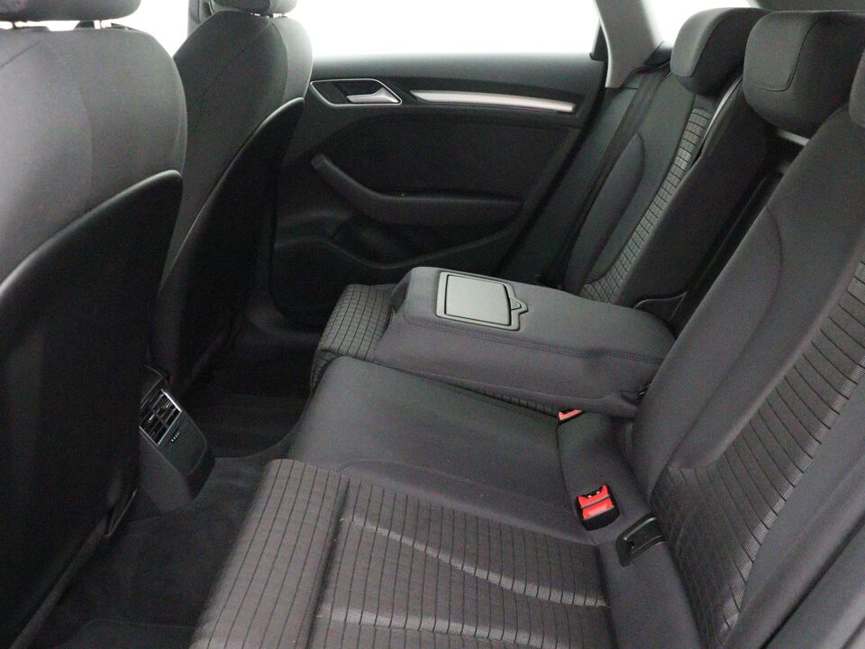 Audi A3 Sportback 40 TFSI e Advanced edition