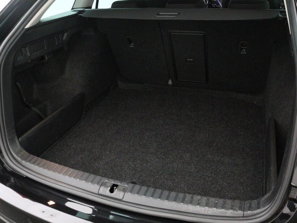 Škoda Octavia Combi 1.0 e-TSI Business Edition