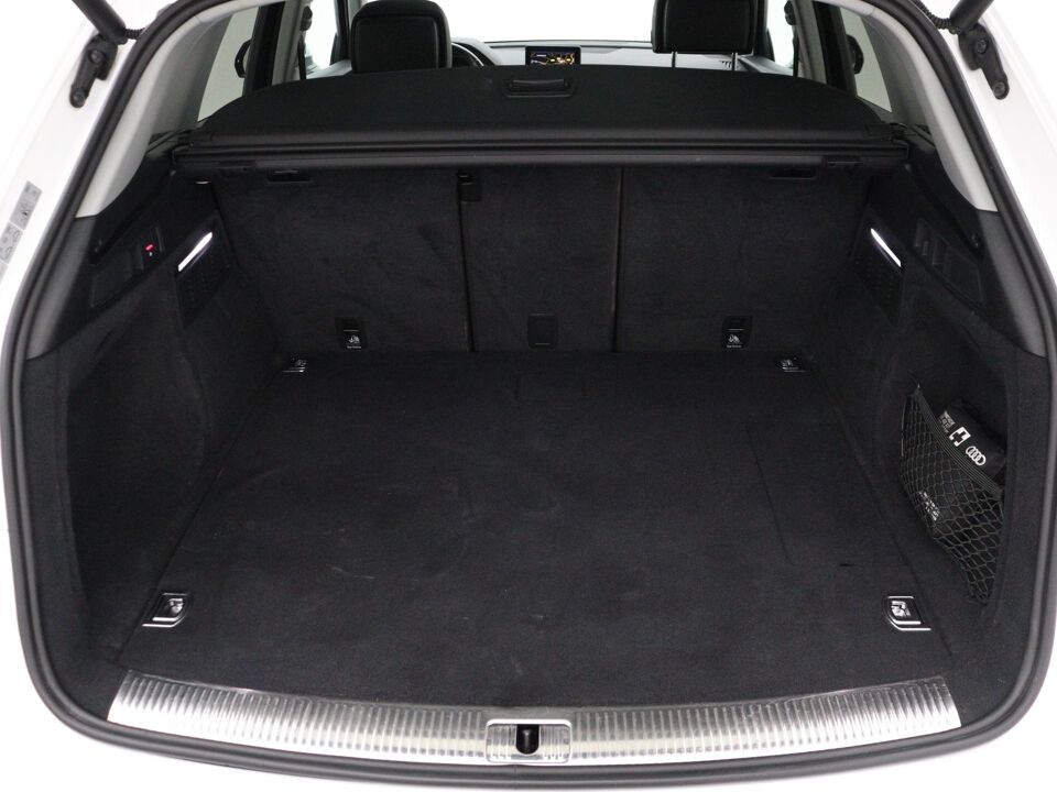 Audi Q5 50 TFSI e S edition