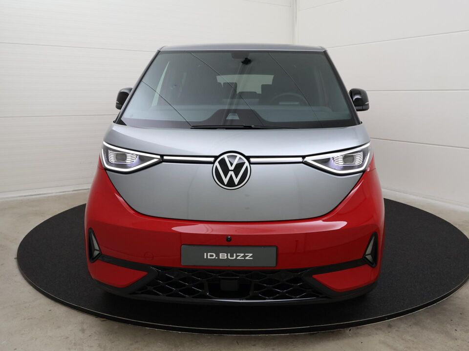 Volkswagen ID. Buzz GTX 250 kW 250 kW / 340 pk 7p
