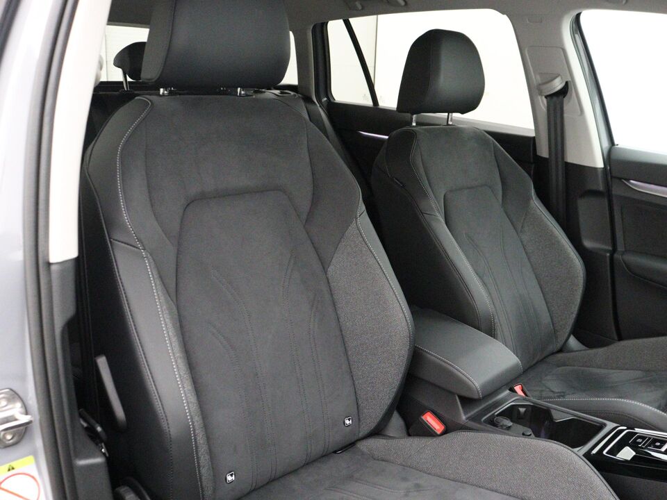 Volkswagen GOLF Variant 1.5 eTSI Style