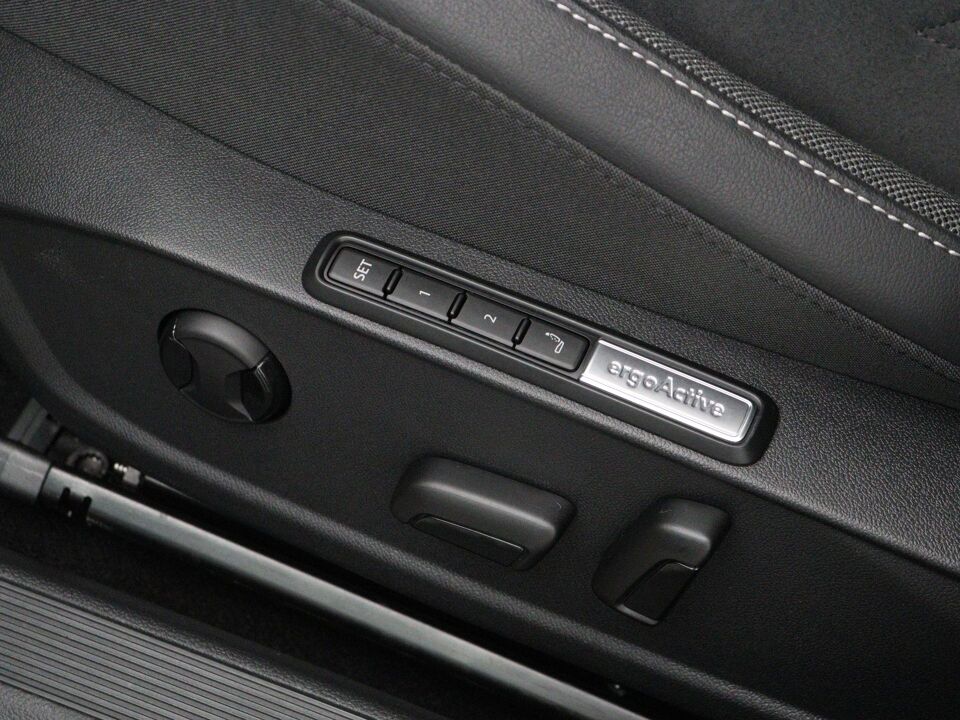 Volkswagen GOLF Variant 1.5 eTSI Style