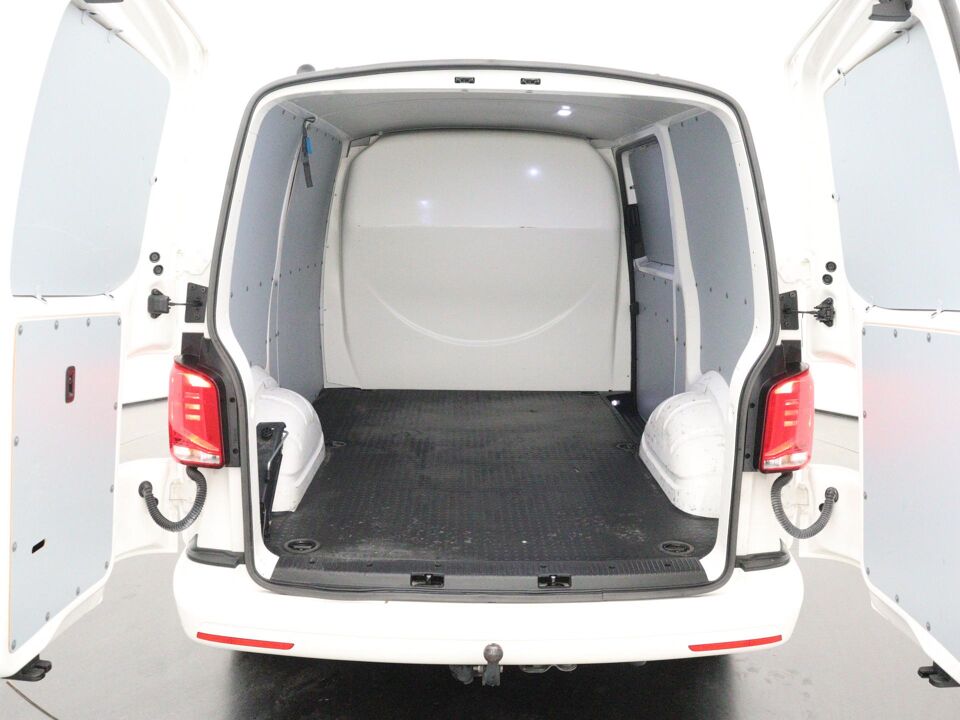 VW-Bedrijfswagens Transporter 2.0 TDI 150 PK DSG L1H1 28 Comfortline