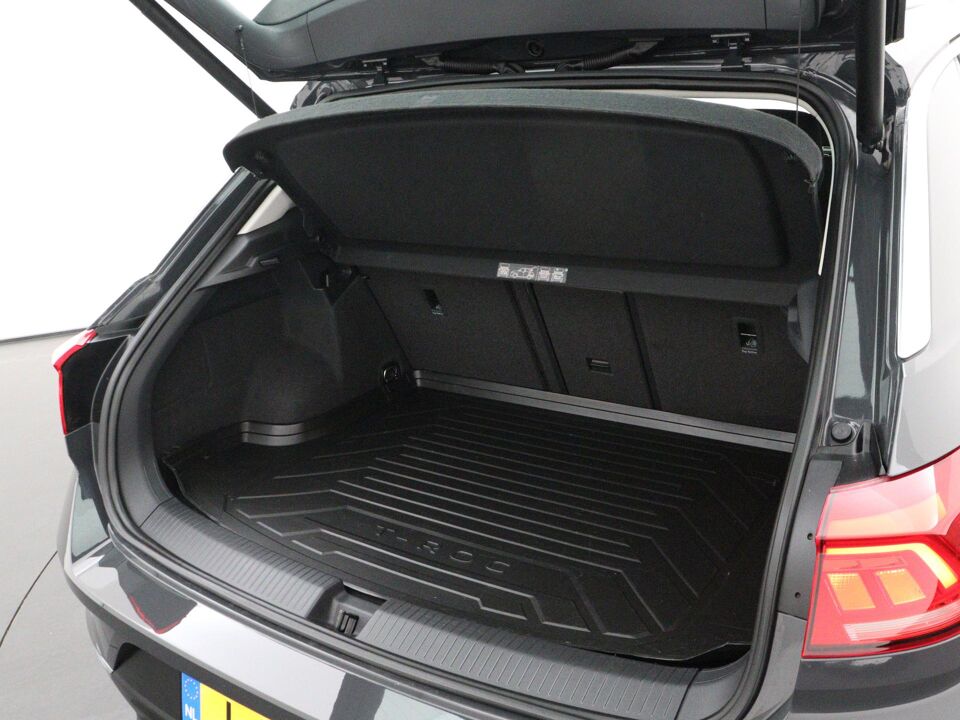 Volkswagen T-Roc 1.5 TSI Style Business