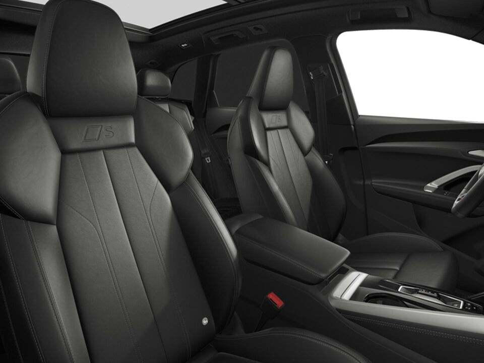 Audi Q5 S edition Competition 2.0 e-hybrid 270 kW / 367 PK