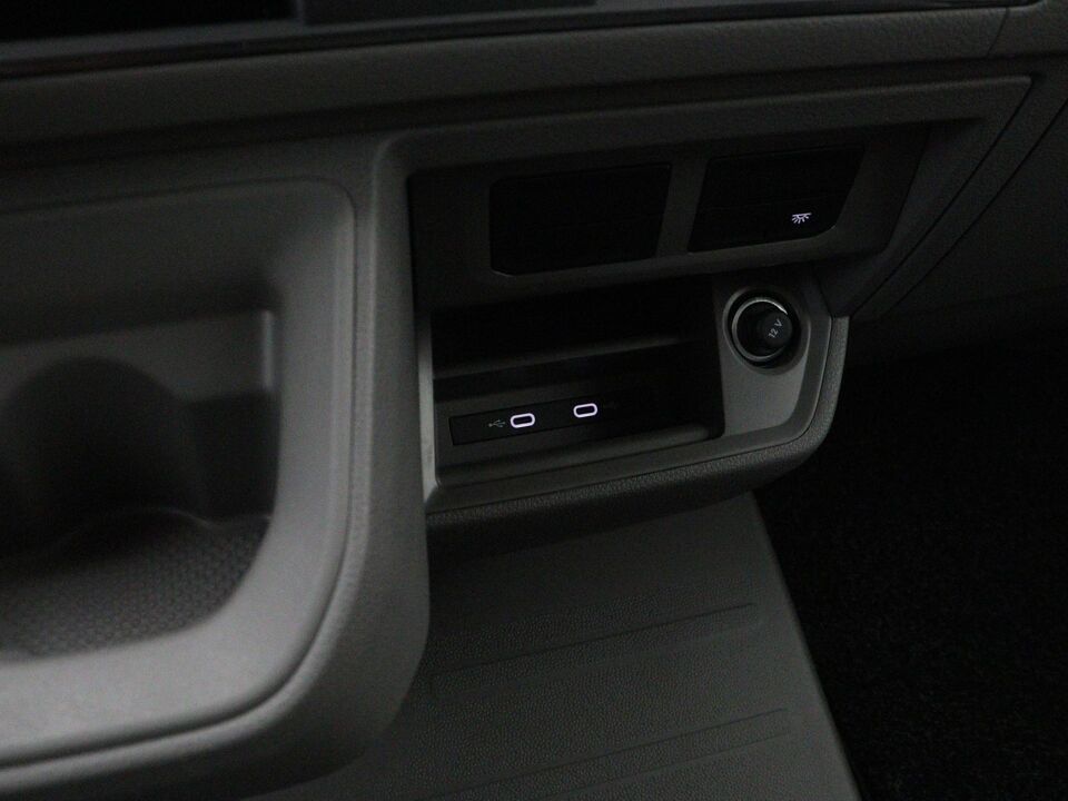 VW-Bedrijfswagens Crafter 35 2.0 TDI L3H2 Exclusive