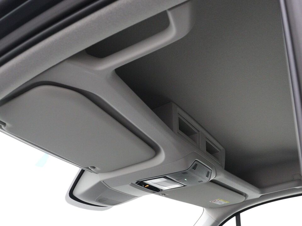 VW-Bedrijfswagens Crafter 35 2.0 TDI L3H2 Exclusive