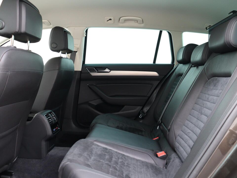 Volkswagen Passat Variant 1.8 TSI 180 PK DSG Highline