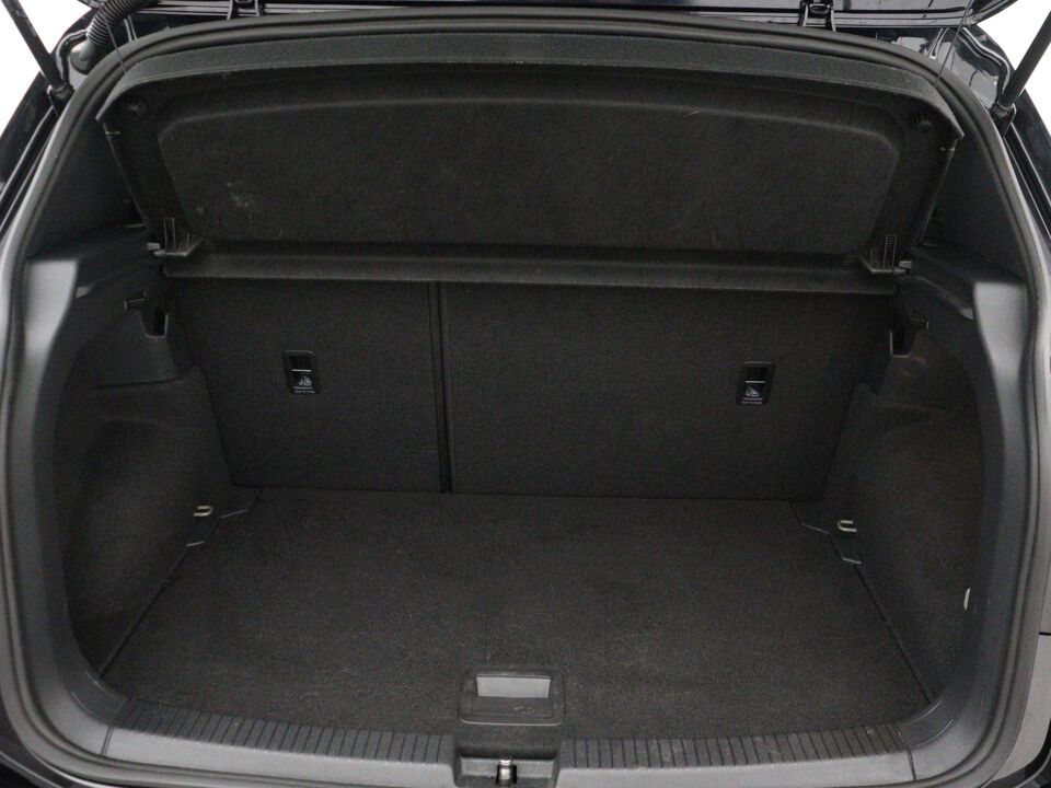Volkswagen T-Cross 1.0 TSI R-Line