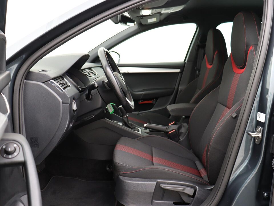 Škoda Octavia Combi 1.5 TSI 150 PK DSG Greentech Sport Business