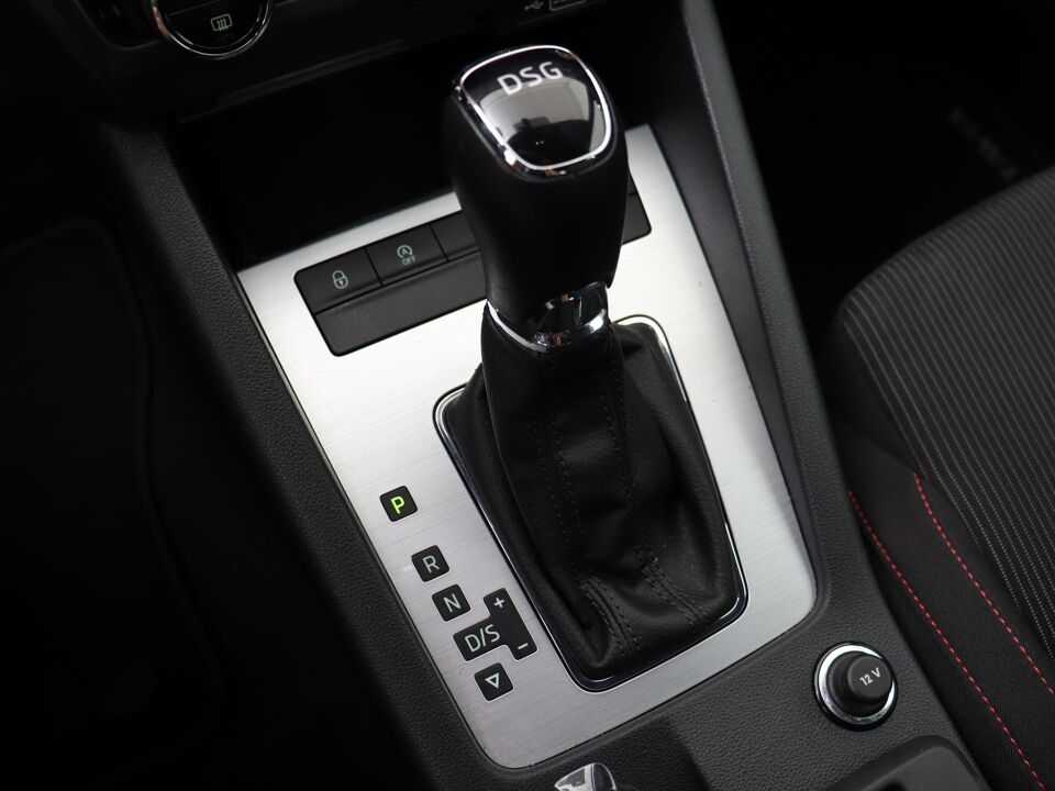 Škoda Octavia Combi 1.5 TSI 150 PK DSG Greentech Sport Business