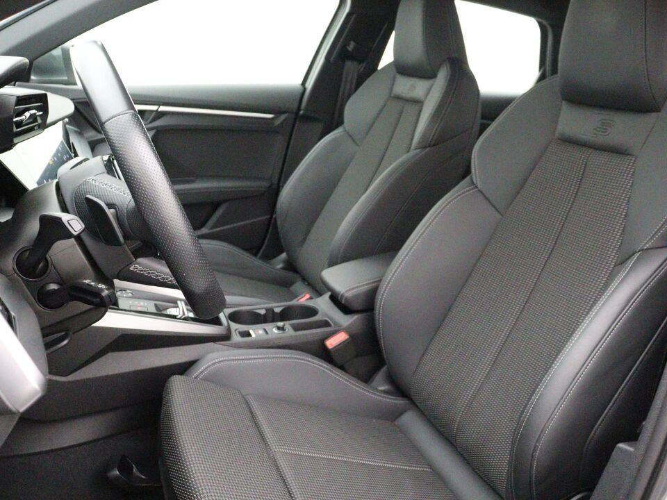 Audi A3 Sportback 30 TFSI S edition