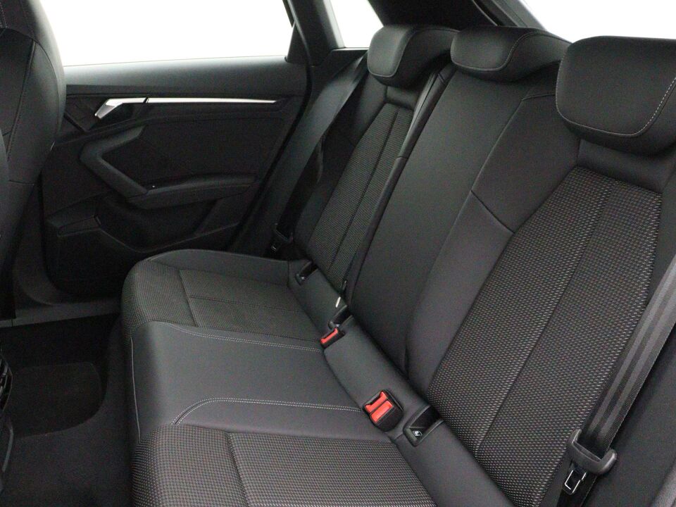 Audi A3 Sportback 30 TFSI S edition