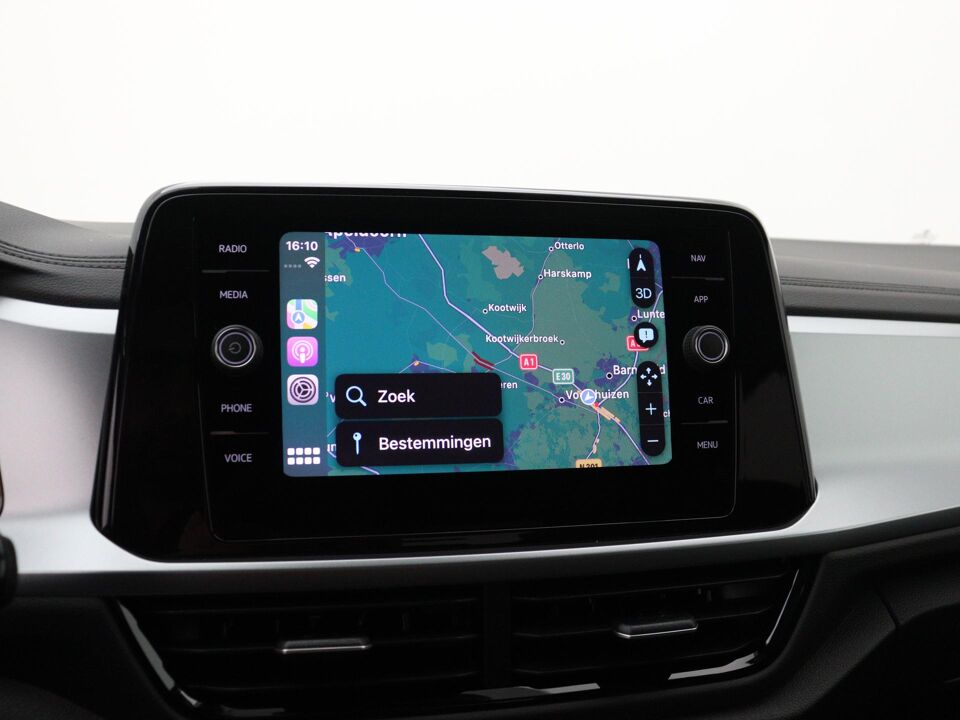 Volkswagen T-Roc Life Edition 1.5 TSI 110 kW / 150 PK