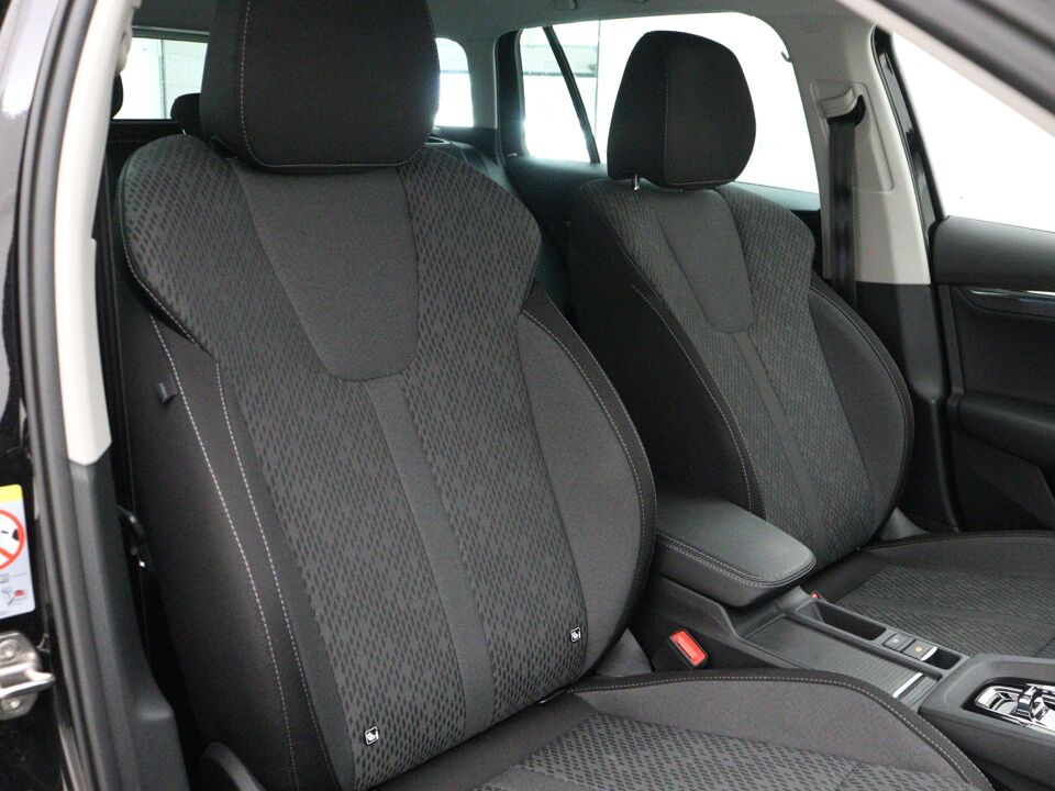 Škoda Octavia Combi 1.4 TSI iV PHEV Business Edition Plus
