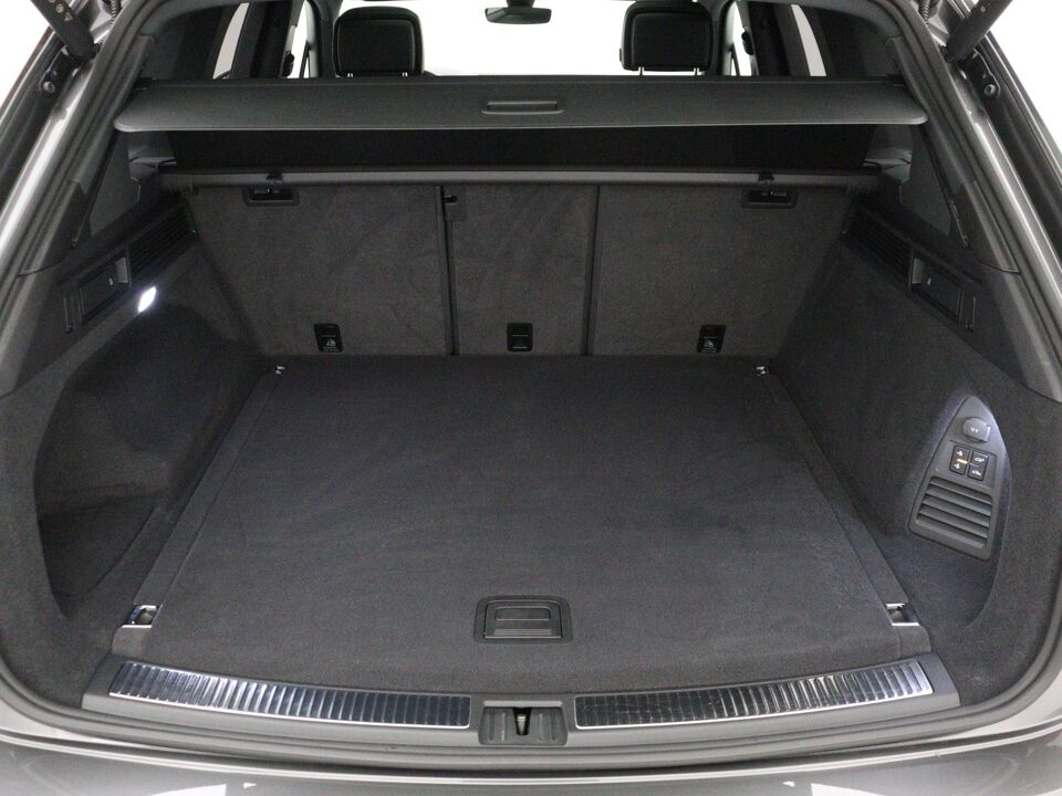 Volkswagen Touareg 3.0 TSi eHybrid 4MOTION R